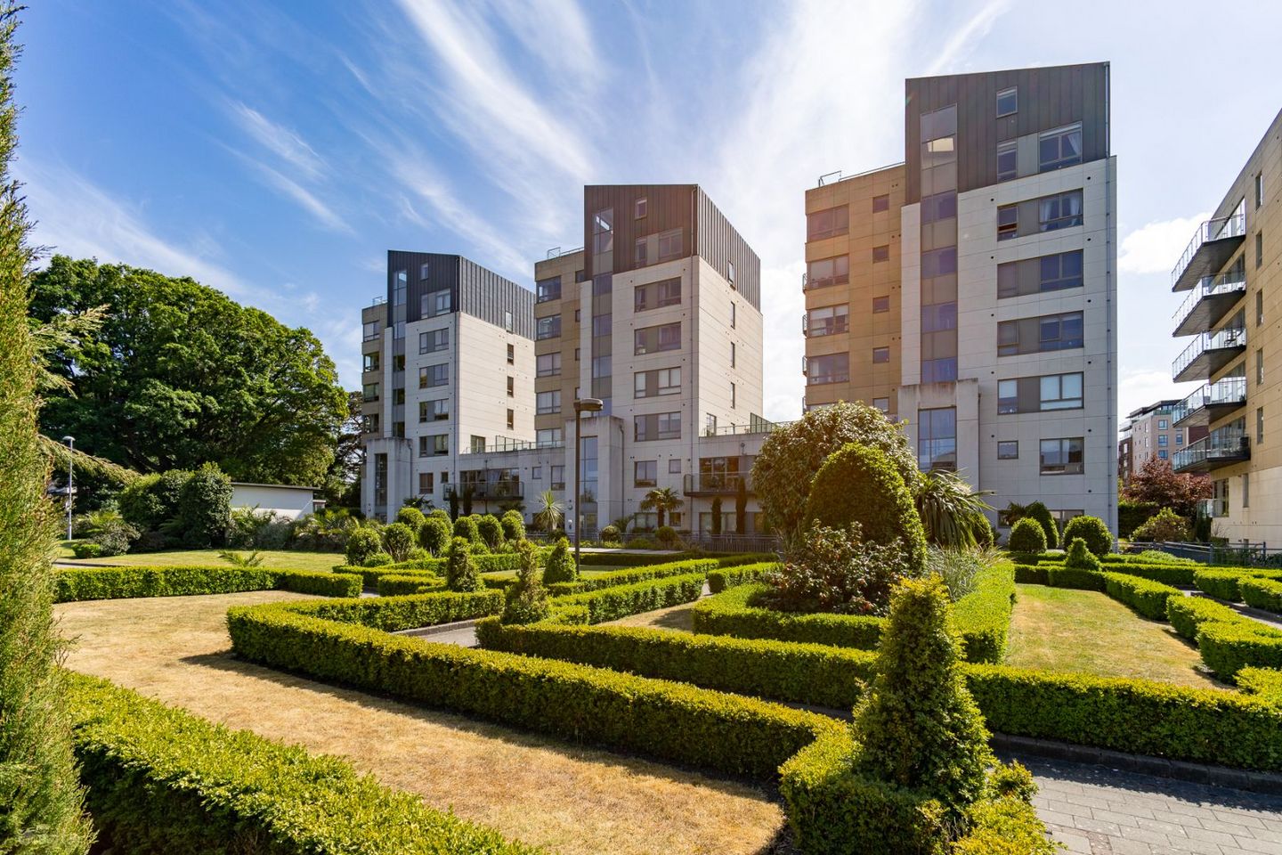 2 Bed Apartment, The Atrium, Beechwood Court, Stillorgan, Stillorgan, Co. Dublin