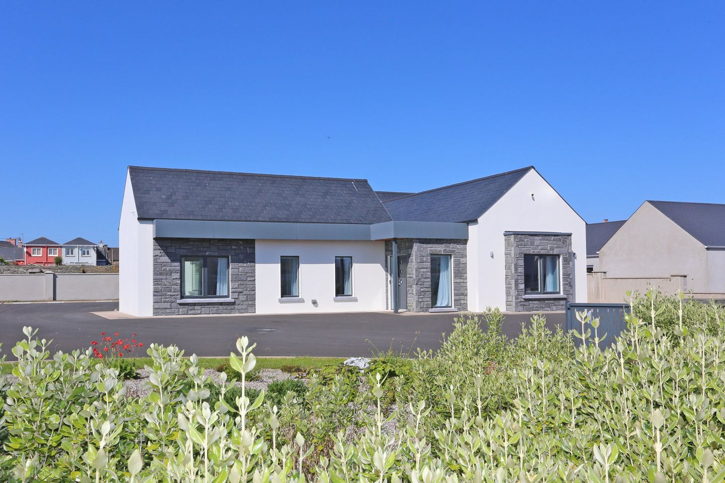 Cluain Glas, Circular Road, Kilkee, Co. Clare, V15FN83