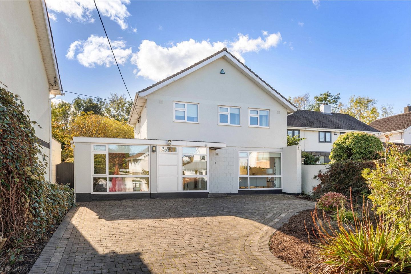 6 South Park, Foxrock, Dublin 18, D18FK70
