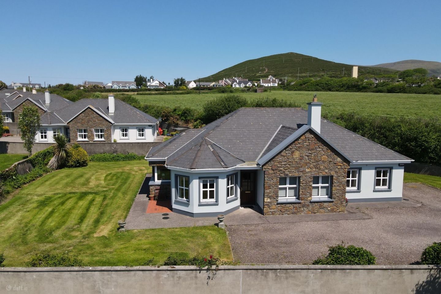19 Ard Na Mara, Dingle, Co. Kerry, V92F578