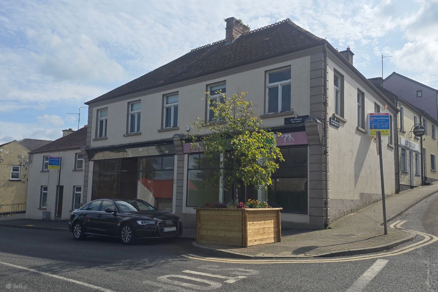 1 The Lawn, Belturbet, Co. Cavan, H14NW81