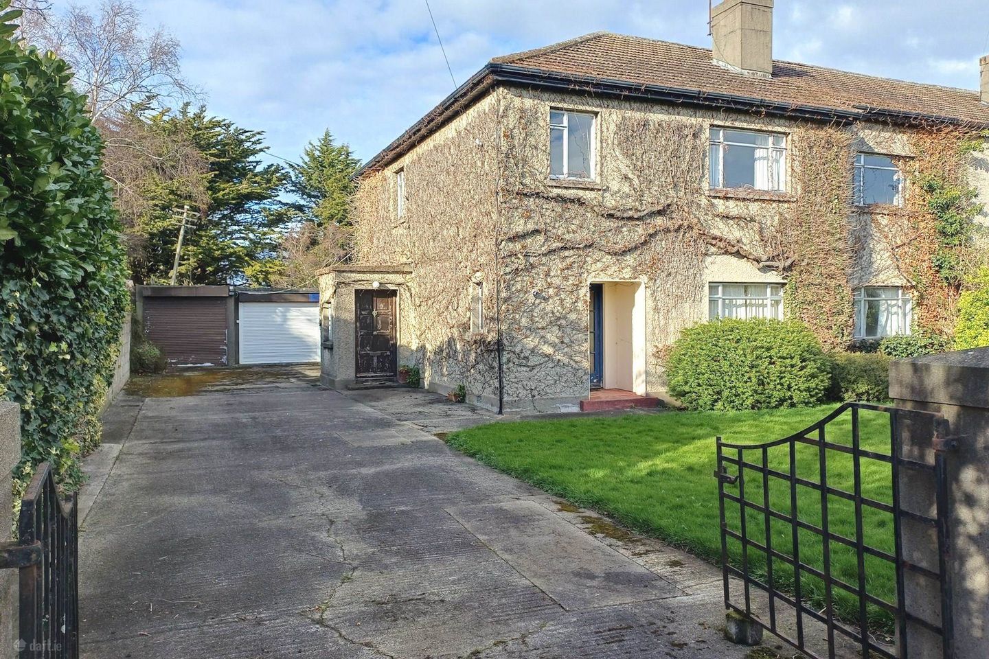 1 Greenlands, Sandyford Road, Sandyford, Dublin 16, Sandyford, Dublin 18, D16R297