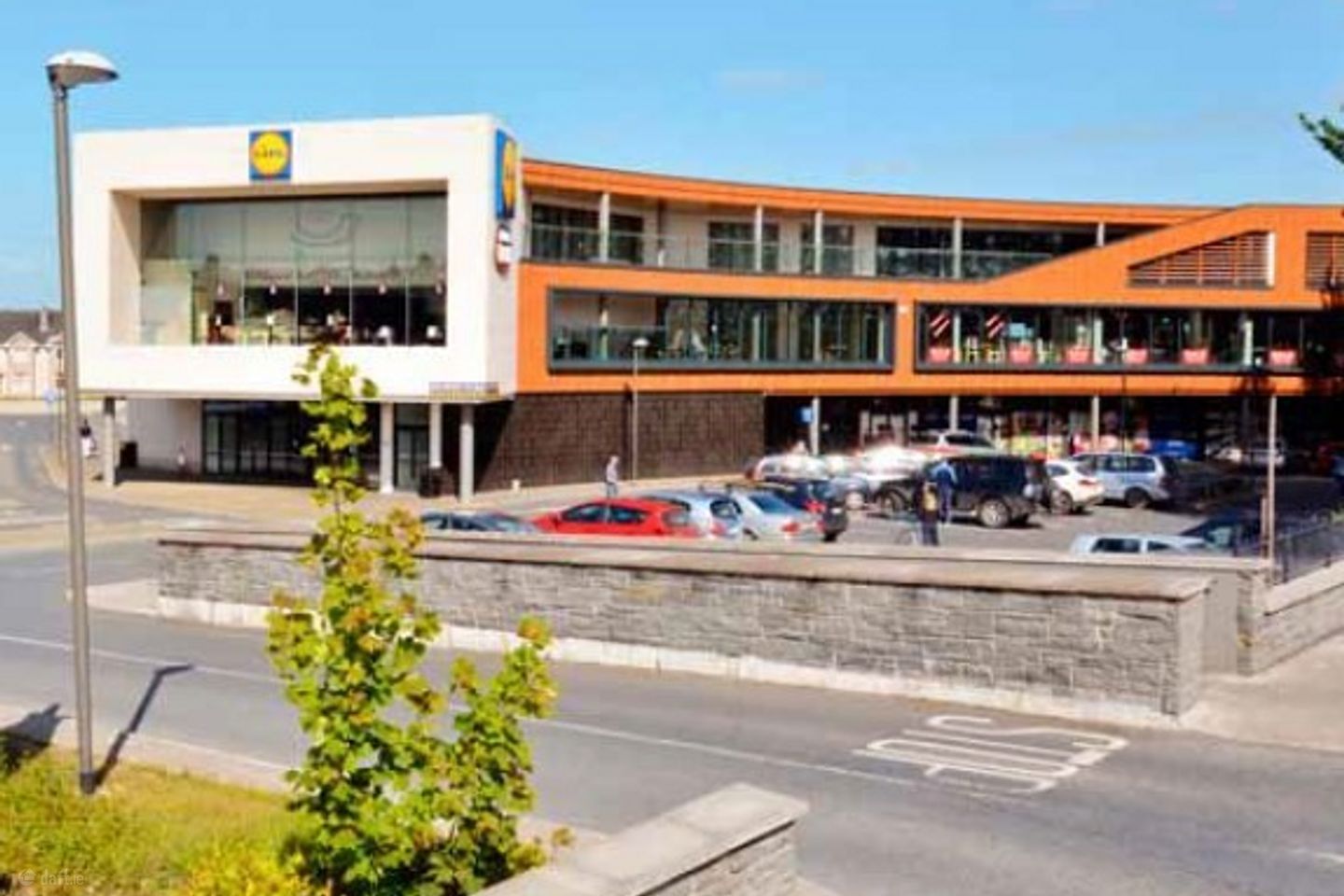 Carraig Lair Shopping Centre, Limerick Road, Oranmore, Co. Galway