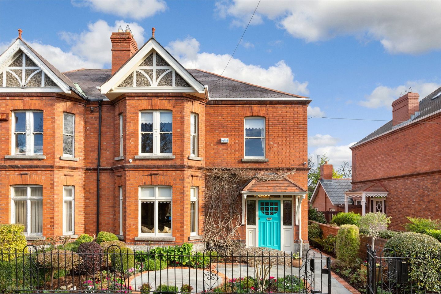 Chipton, 25 Ailesbury Park, Ballsbridge, Dublin 4, D04C6W9