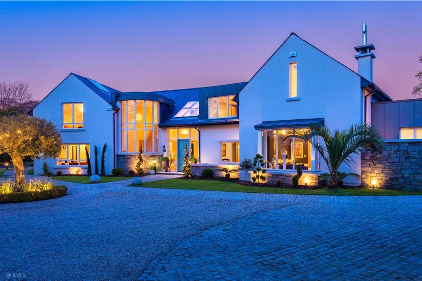 Tanglewood, Falls Road, Rathmichael, Co. Dublin