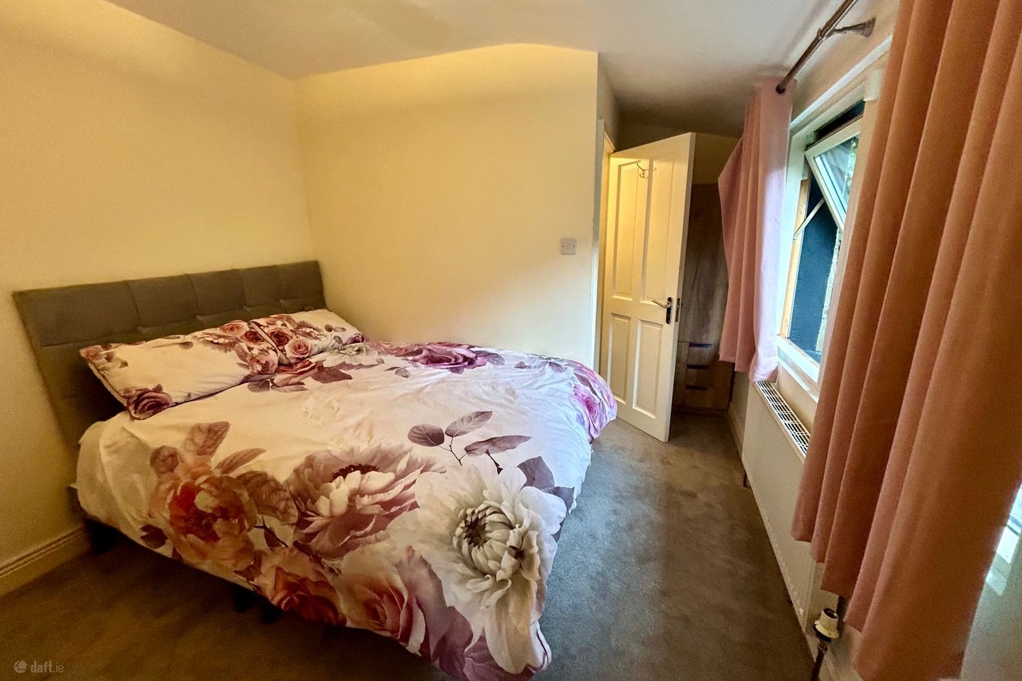 Dove Cottage, Commons Road, Dublin 18, Laughanstown, Co. Dublin