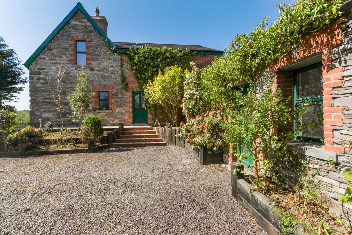 The Old School Residence, Behaghane, Castlecove, Caherdaniel, Co. Kerry, V93C85K