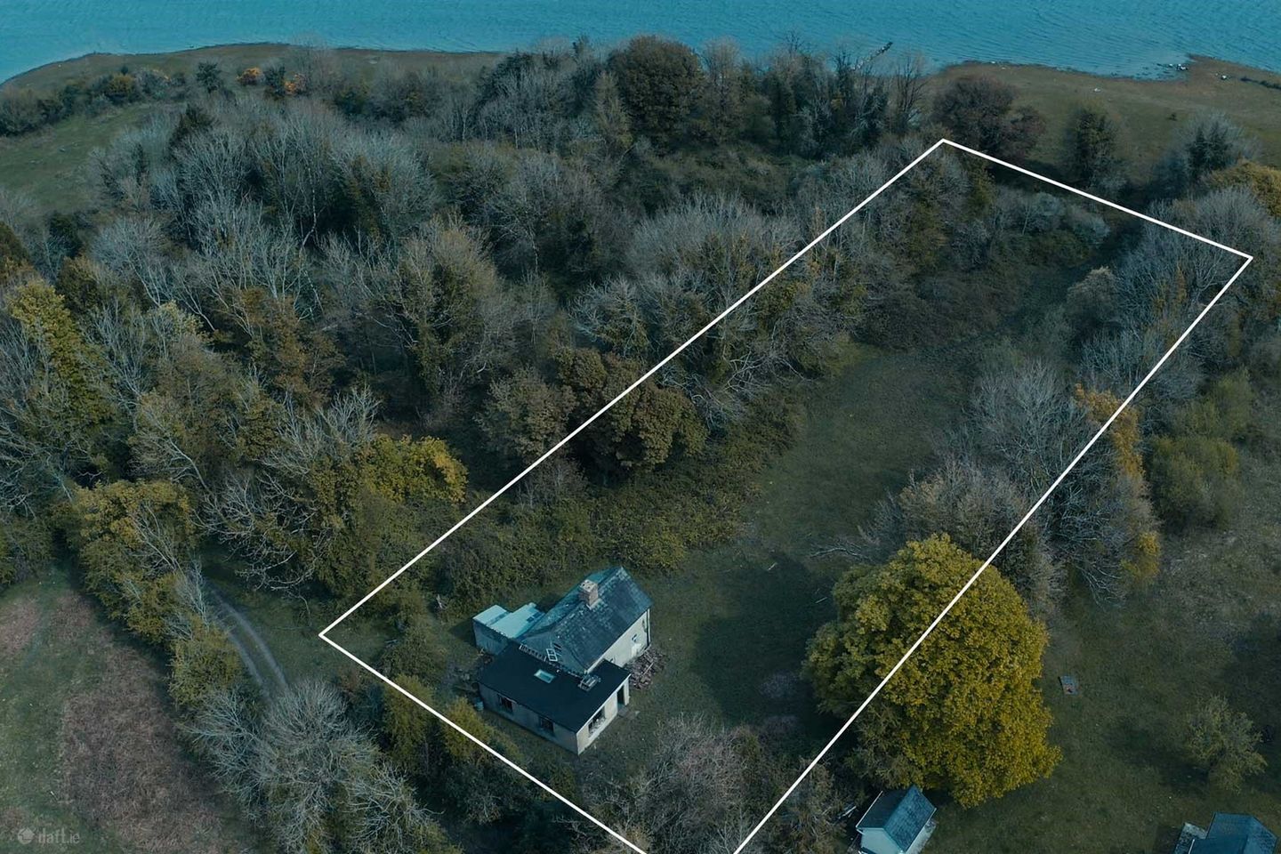 Island House Inchmore island. Lough Ree, Athlone, Co. Westmeath