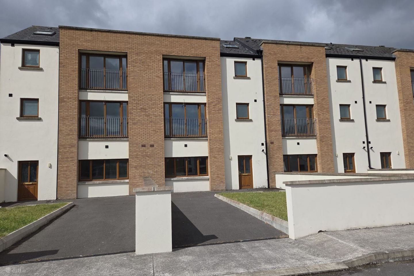 8 Clós Dhromainn, Riverside Road, Carrickmacross, Co. Monaghan, A81RW68