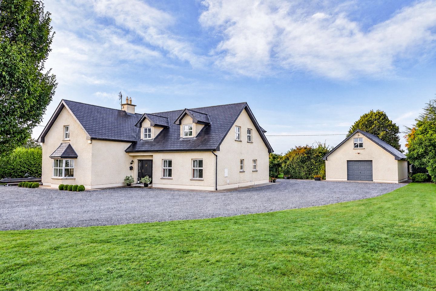 Brown's Lane, Beakstown, Thurles, Co. Tipperary, E41N2C3