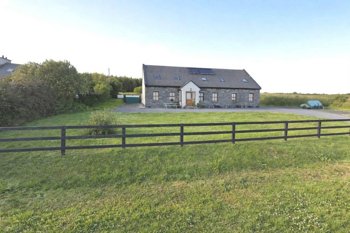 Westview House, Poulnagun, Lisdoonvarna/Doolin, Co. Clare, V95TP99