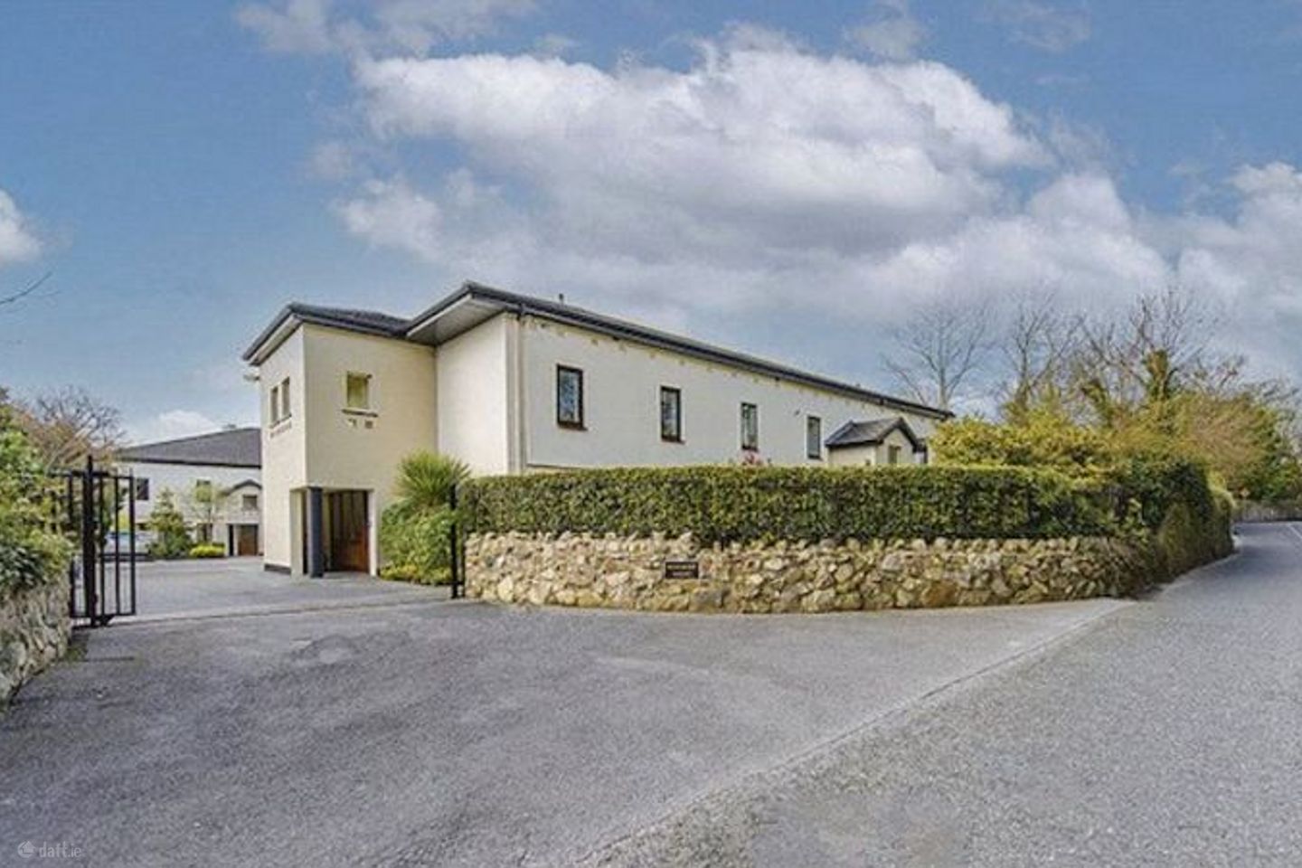 Suncroft Court,Taylors Hill Road,Galway, Taylor's Hill, Co. Galway