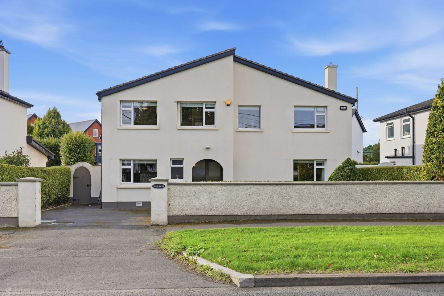 "Dunlewey", 2 Station Road, Sutton, Dublin 13, D13XY66