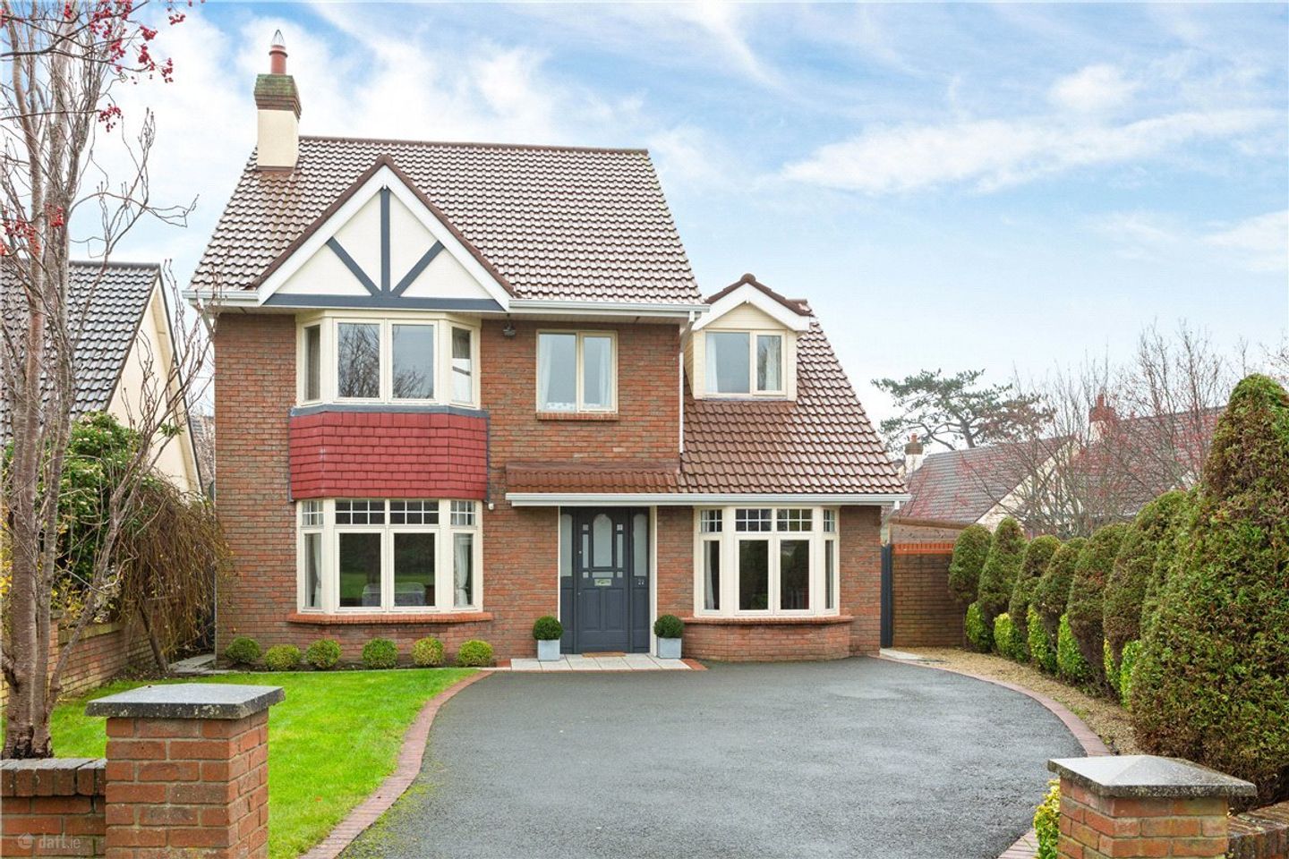 27 Brighton Avenue, Brighton Road, Foxrock, Dublin 18