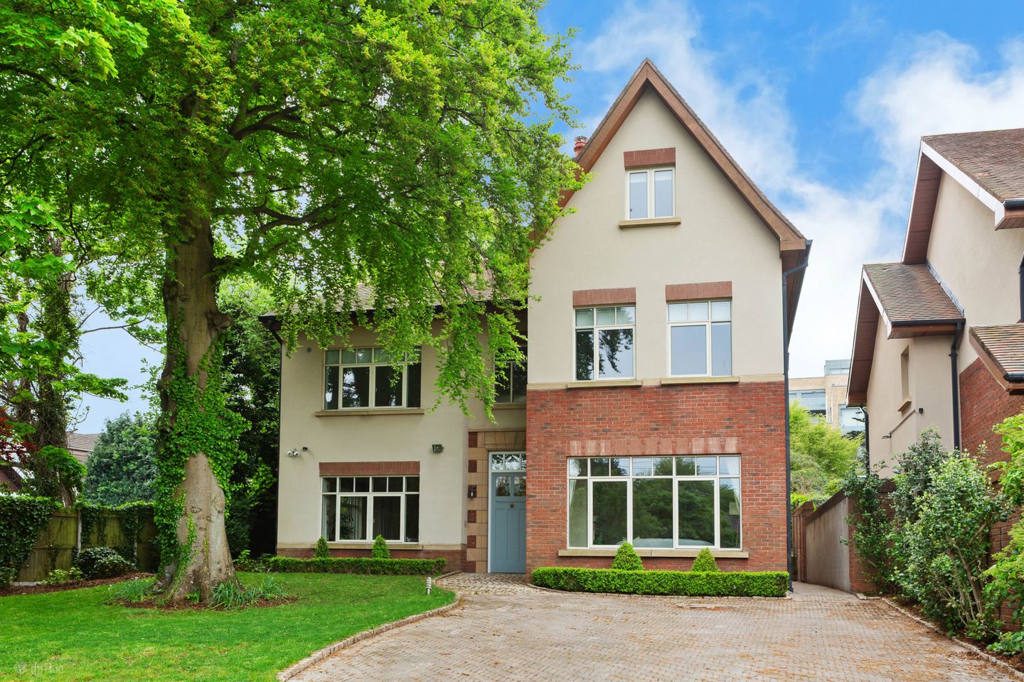 Garryhinch, 17 Granville Road, Blackrock, Co. Dublin, A94WY81