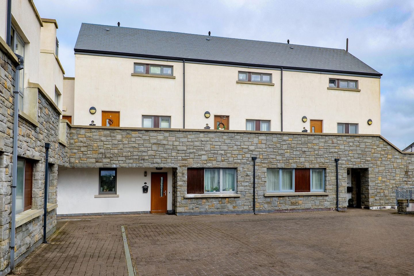 42 Caireal Mor, Headford Road, Galway, H91PE00