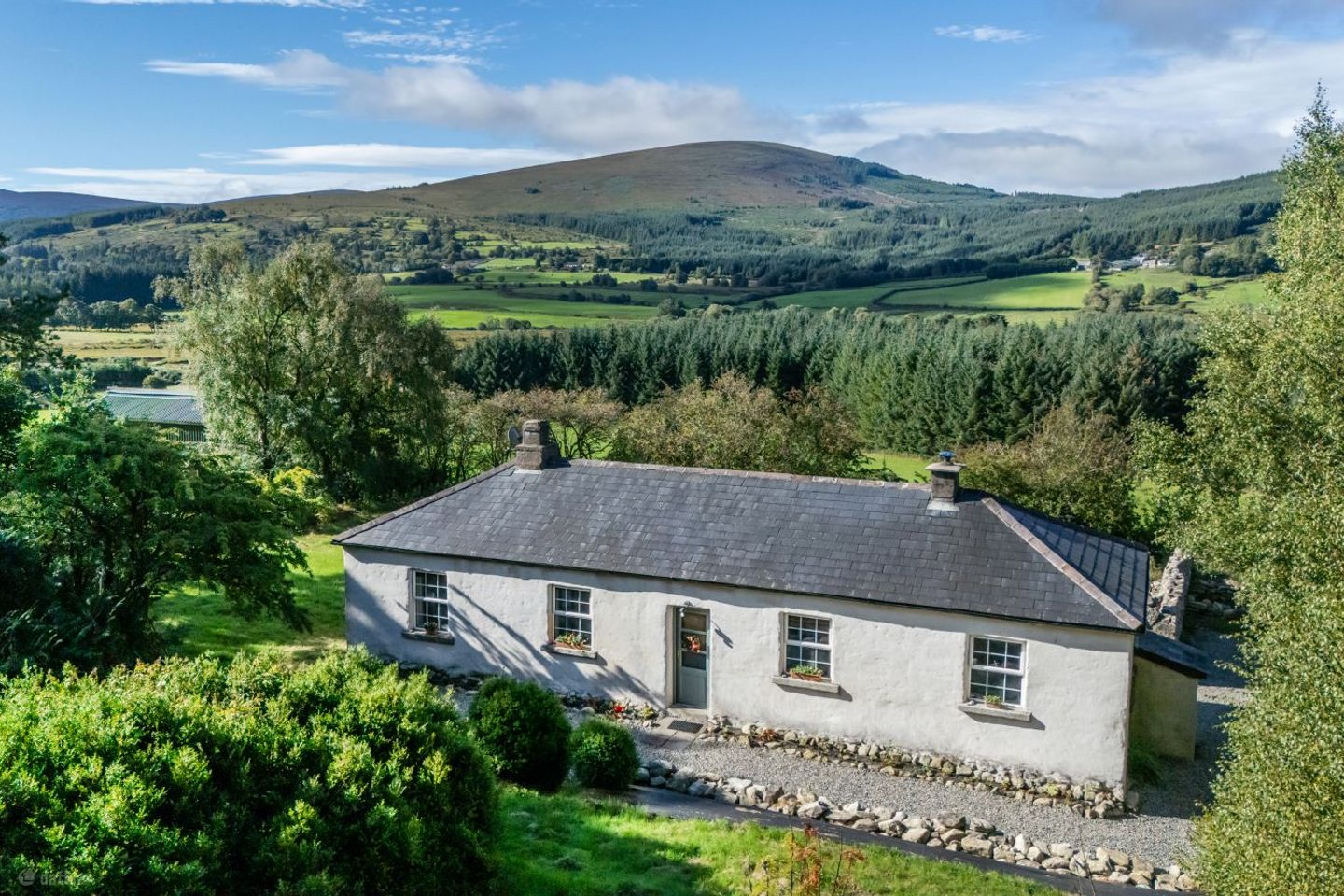 Cottage on c. 0.97 Acre - 0.39 HA., Athdown, Manor Kilbride , Blessington, Co. Wicklow, W91X4H0