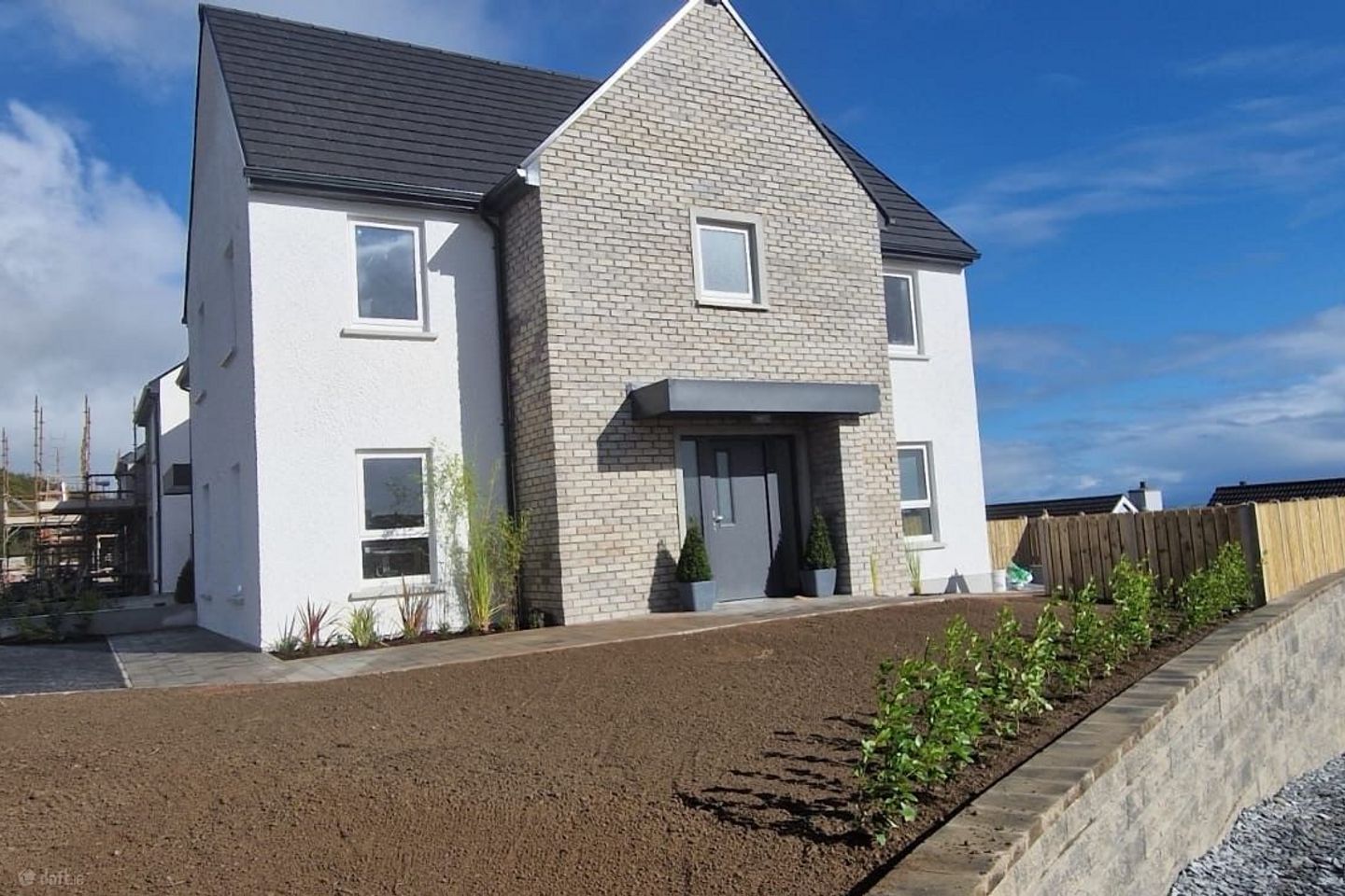 27 Lios an Chnoic, Carnamuggagh, Letterkenny, Letterkenny, Co. Donegal