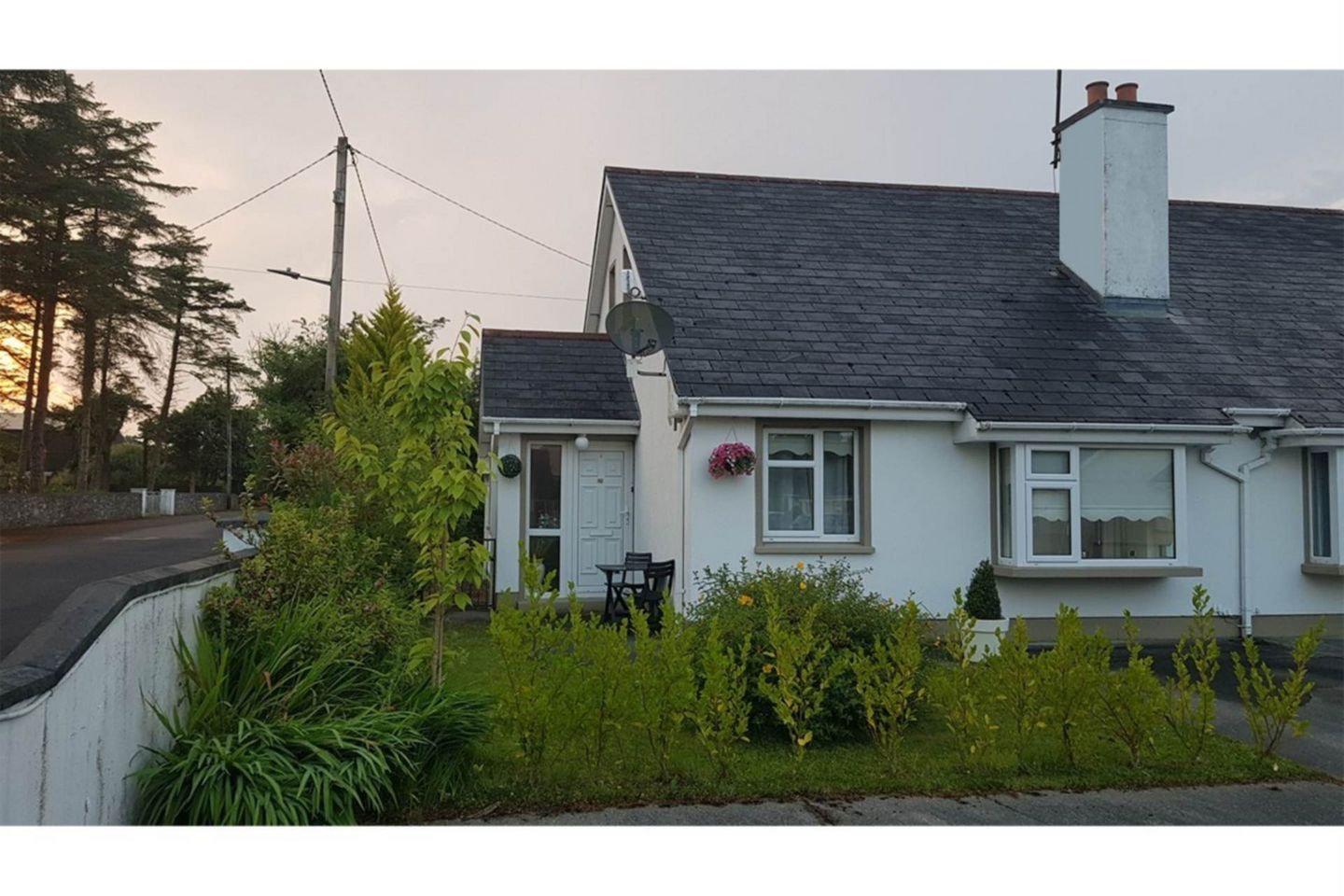 10 Quinn Villas, Ballaghaderreen, Co. Roscommon, F45XE33