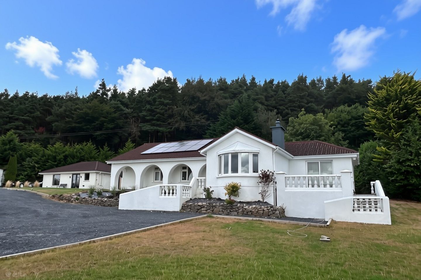 Cahir Abbey Upper, Mountain Road, CAhir, E21W889