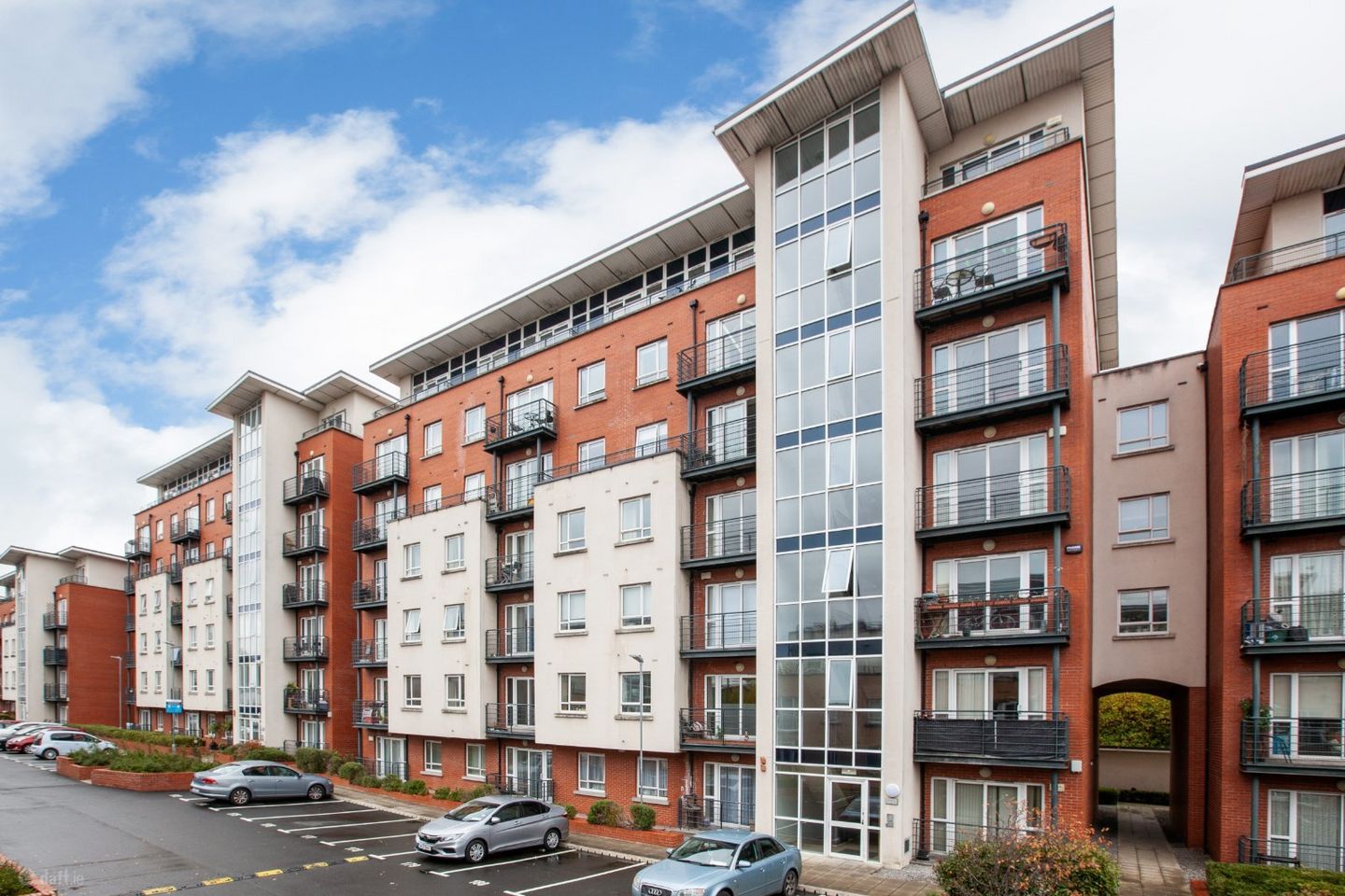 262 Premier Square, D11K294