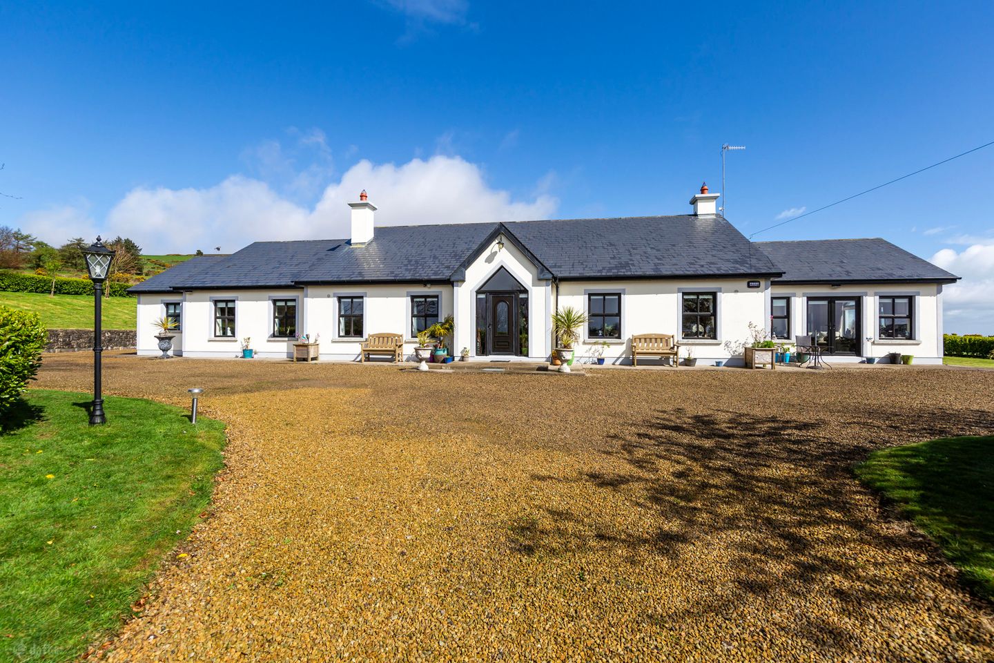 The Lodge On 3.78 Acres, Corrageen, Rathnure, New Ross, Co Wexford, Y21KC04