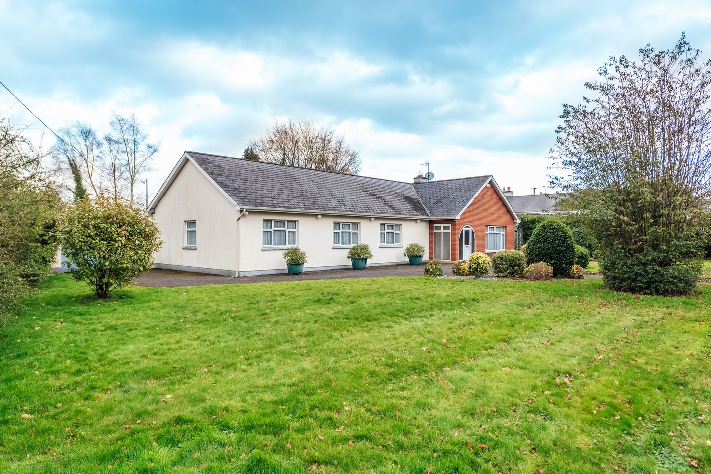 Athy Road, Monasterevin, Co. Kildare, W34NH56