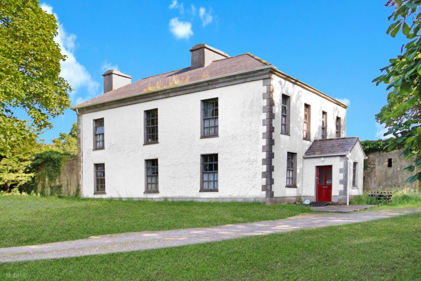 Dublin Road, Loughrea, Co. Galway, H62HR13