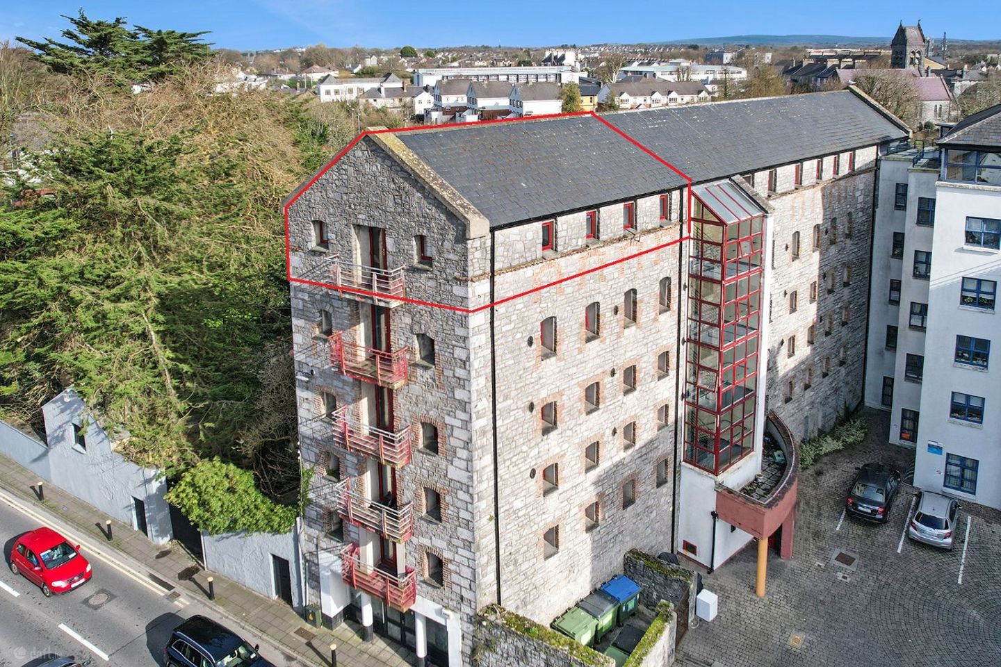 69 Mill House, Cornmarket Street, Ennis, Co Clare, V95CD71