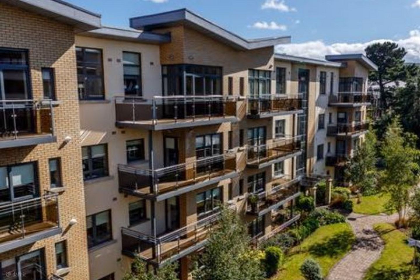 Elmfield,Ballyogan Road,Dublin 18, Leopardstown, Dublin 18