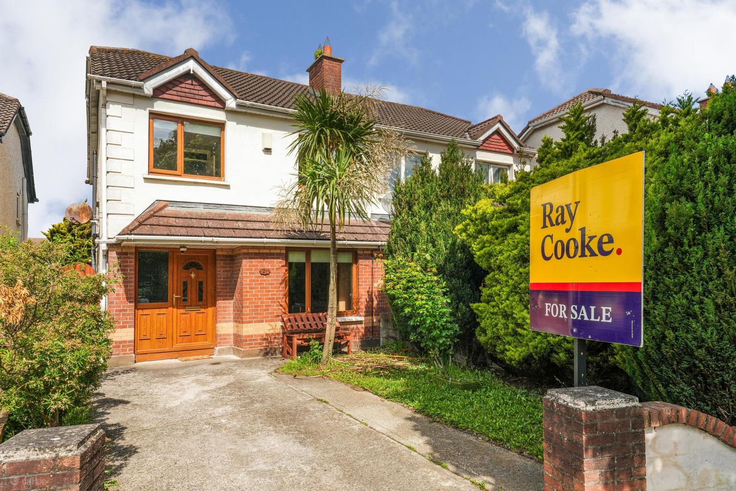 27 Earlsfort Lawn, Lucan, Co. Dublin