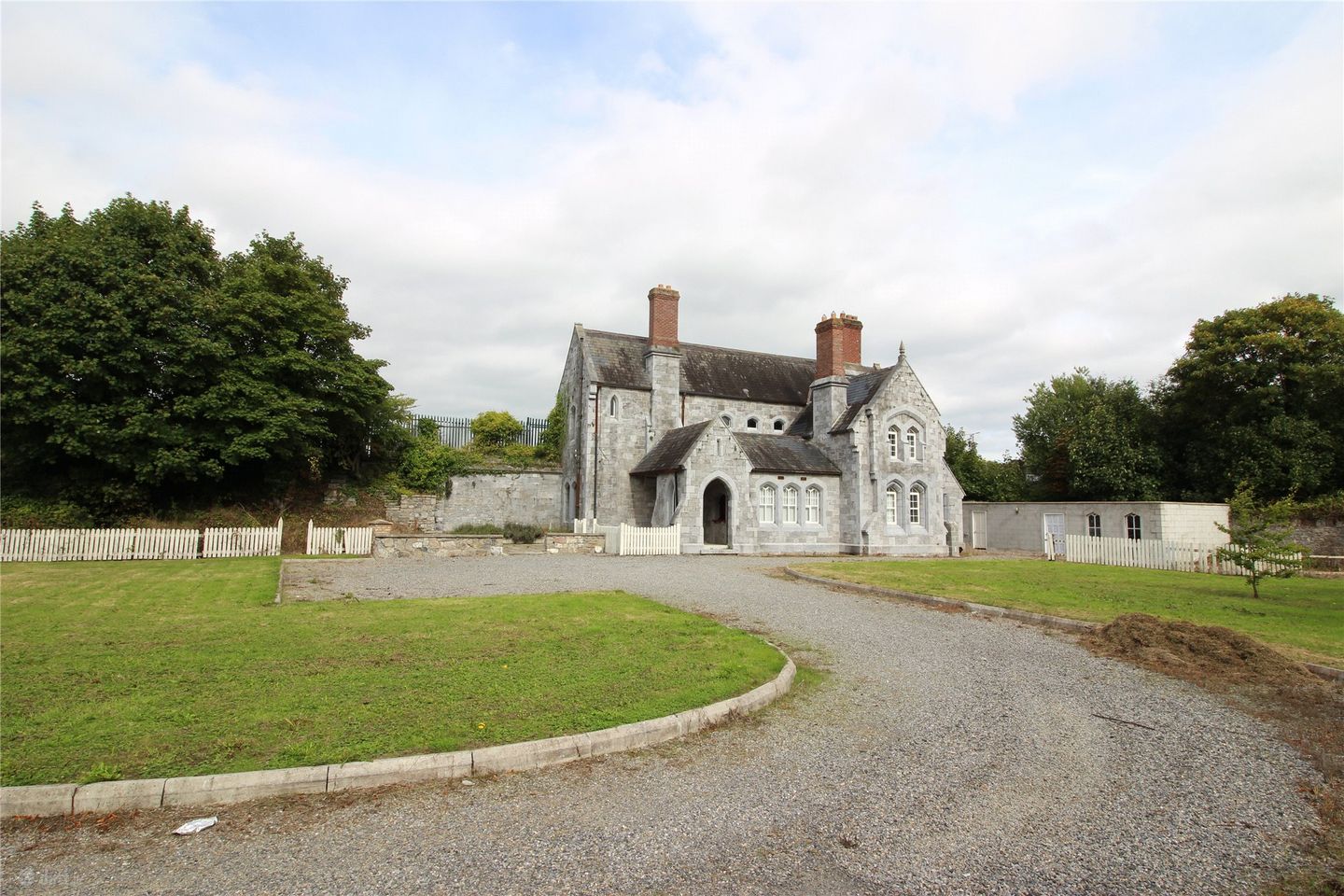 Old Station House, Canal Harbour, Monasterevin, Co. Kildare