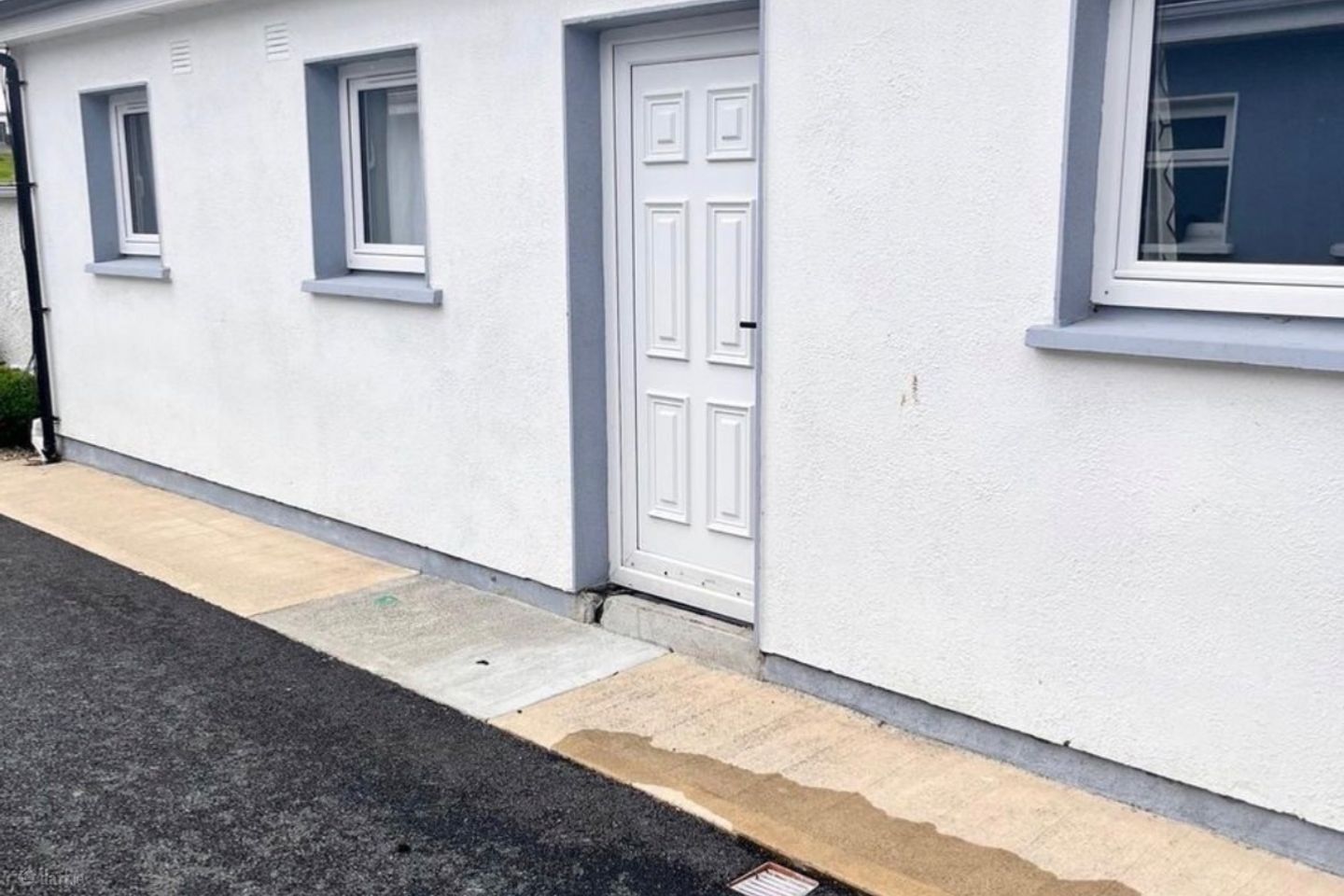 The Bungalow, 6 The Courtyard, Main Street, Hacket, Hacketstown, Co. Carlow
