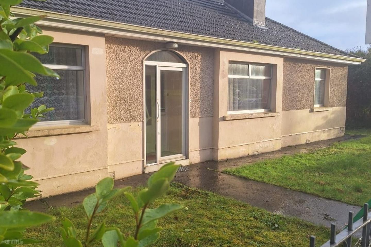 "Llanaire" 10 Saint Mary's Avenue, Lower Salthill, Salthill, Co. Galway, H91V6TF