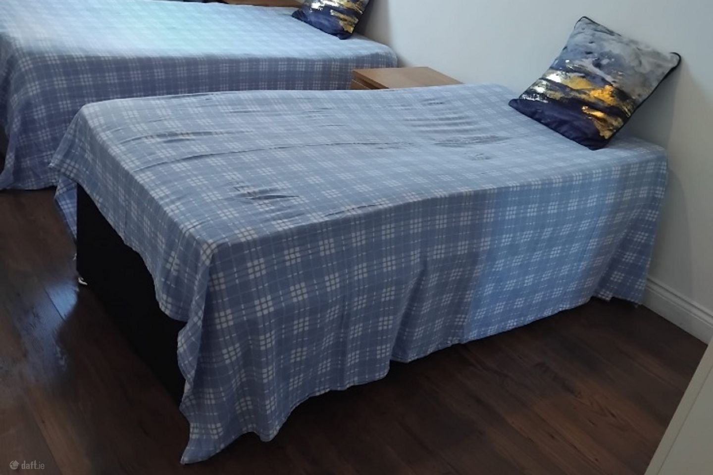 8PRC+HJ Dublin, Ireland 77 meath street dublin 8. , Dublin 8