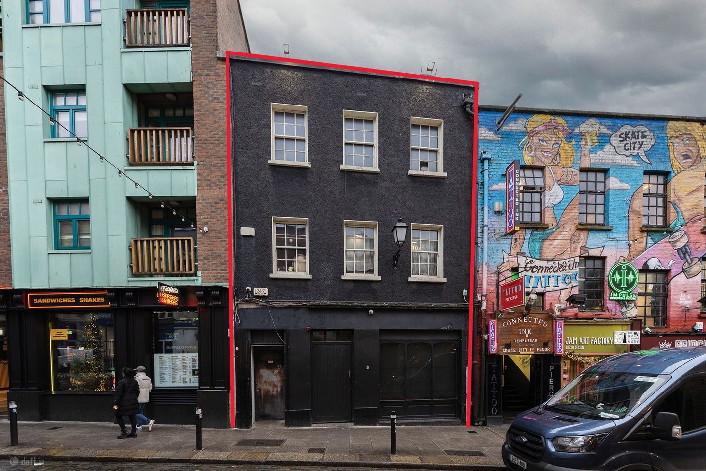 Vintage Cocktail Club, 15/16 Crown Alley, Temple Bar, Dublin 2, D02E229