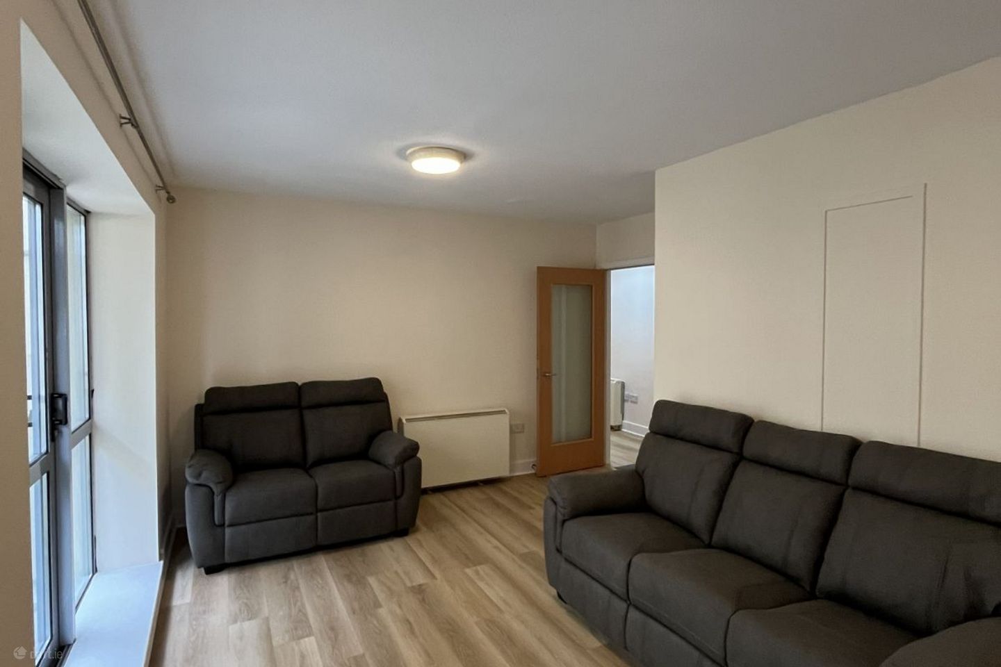 Knapp'S Square Apartments, Cork City Centre