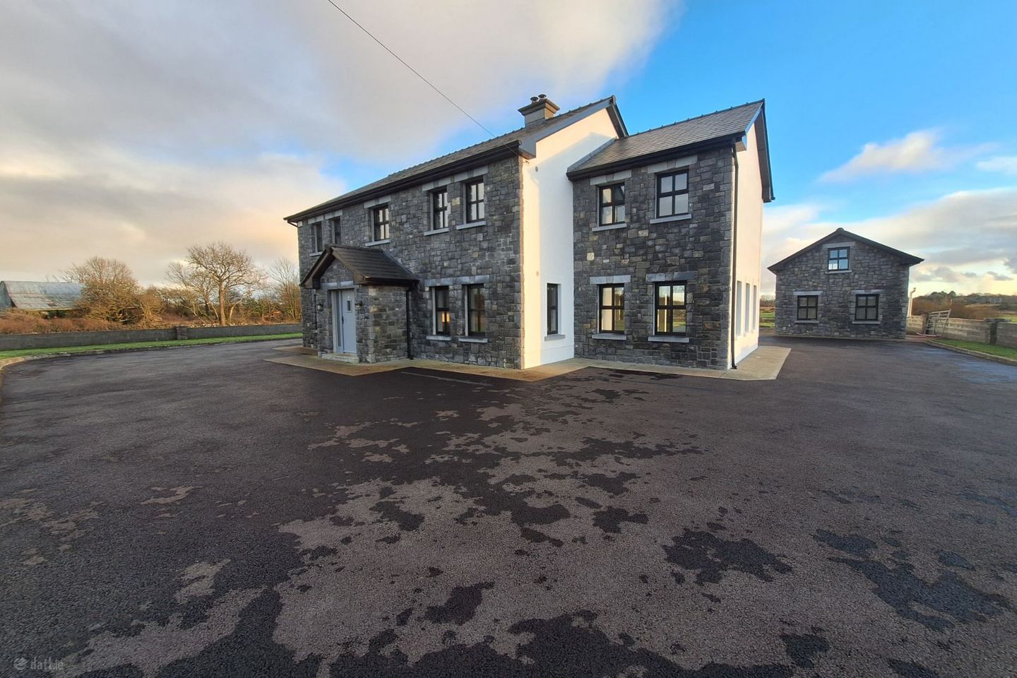 Liscananaun, Claregalway, Co. Galway