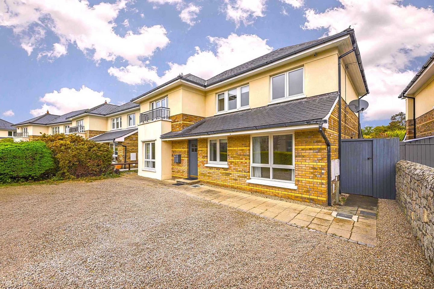 6 Carrickmines Avenue, Carrickmines. D18 WE06, Foxrock, Dublin 18, D18WE06