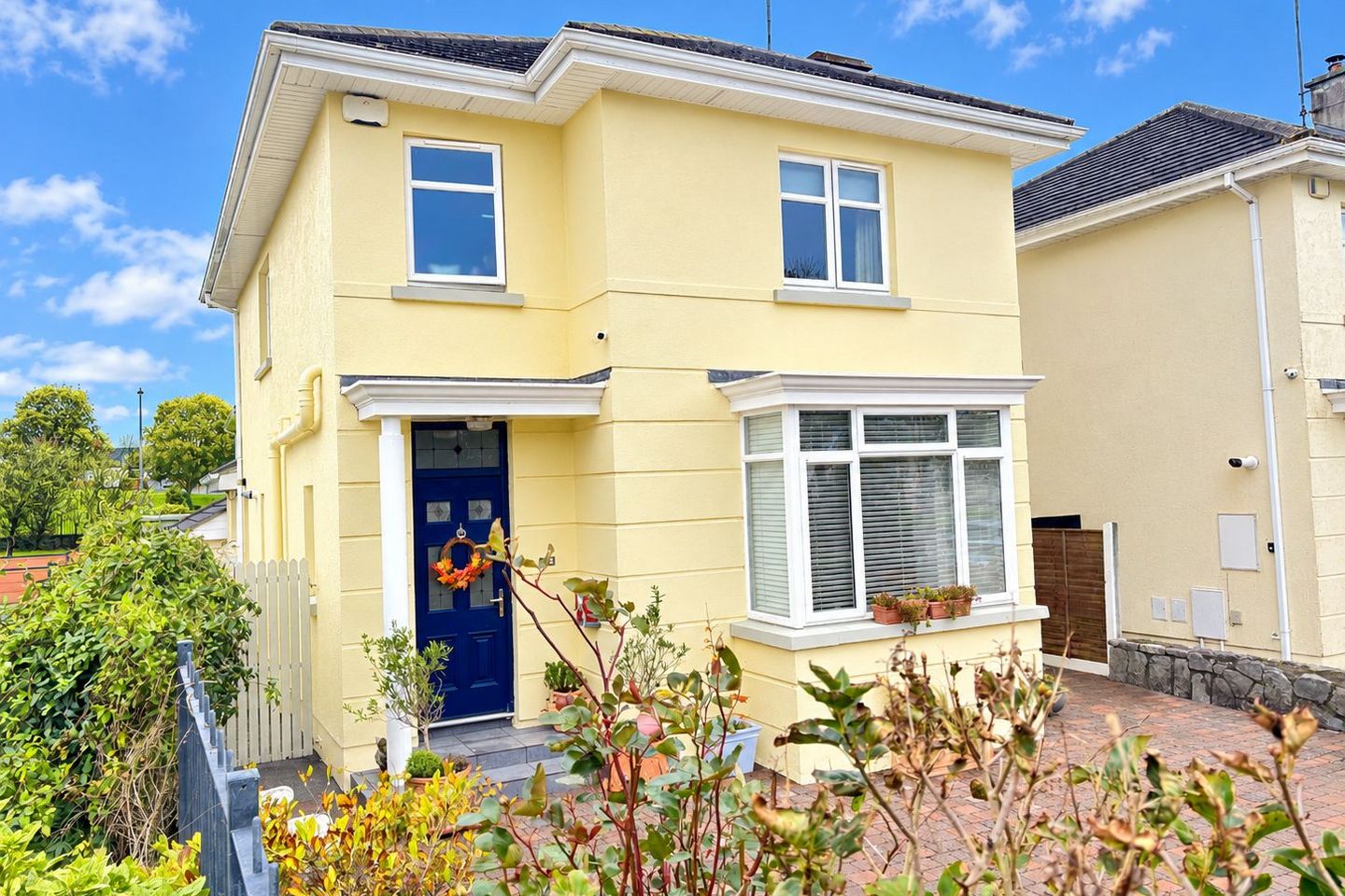 38 The Crescent, Oranhill, Oranmore, Co. Galway, H91C2X0