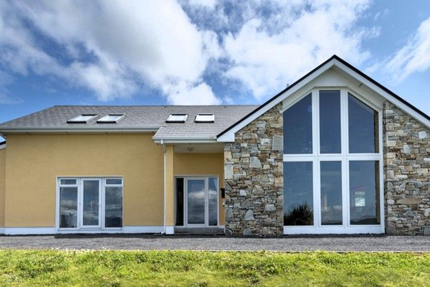 Pulgloss, Roonah Point, Roonah Quay, Co. Mayo, F28HD30