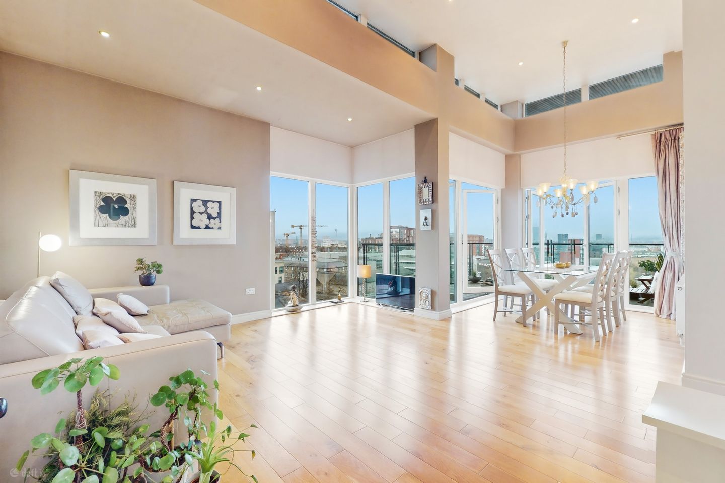 Penthouse, Apartment 22, 31 James's Walk, Rialto, Dublin 8, D08V124