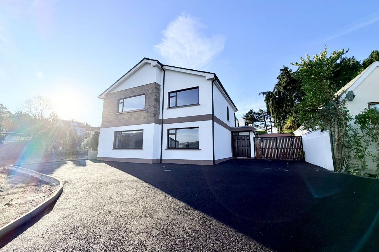 The Chalet, Sandyford Village, D18 Y1K8, Leopardstown, Dublin 18