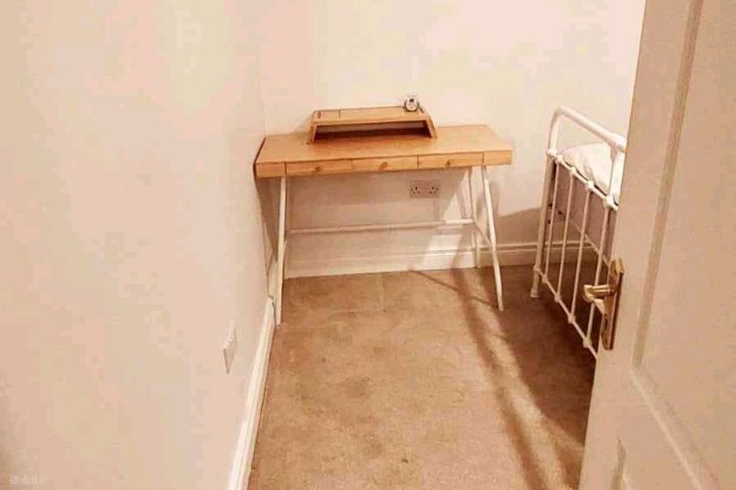 Lucan Rd, Lucan, Co. Dublin