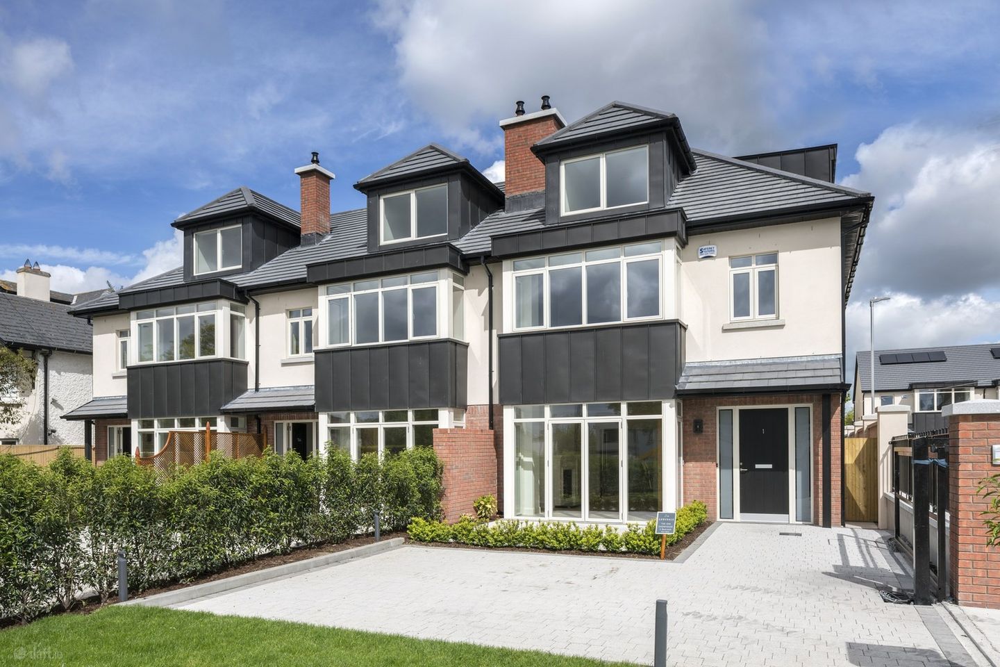 Lonsdale, 726A Howth Road, Londale, Londale, 726A Howth Road, Blackbanks, Raheny, Dublin 5