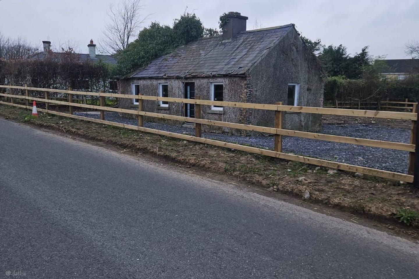 Cottage on c. 0.33 Acre at Carlow Road, Ballylynan, Co. Laois
