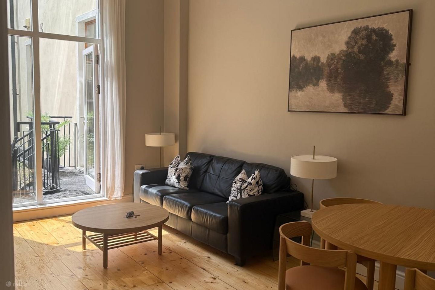 83 Winter Gardens, 107 Pearse Street, Dublin 2