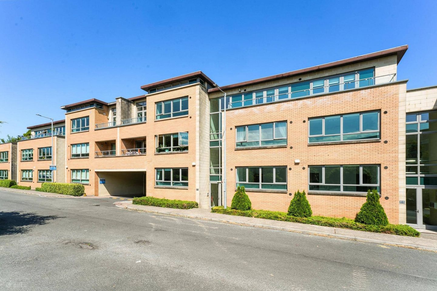 Apartment 11 Garrison Mews, Willow Avenue, Dublin 18