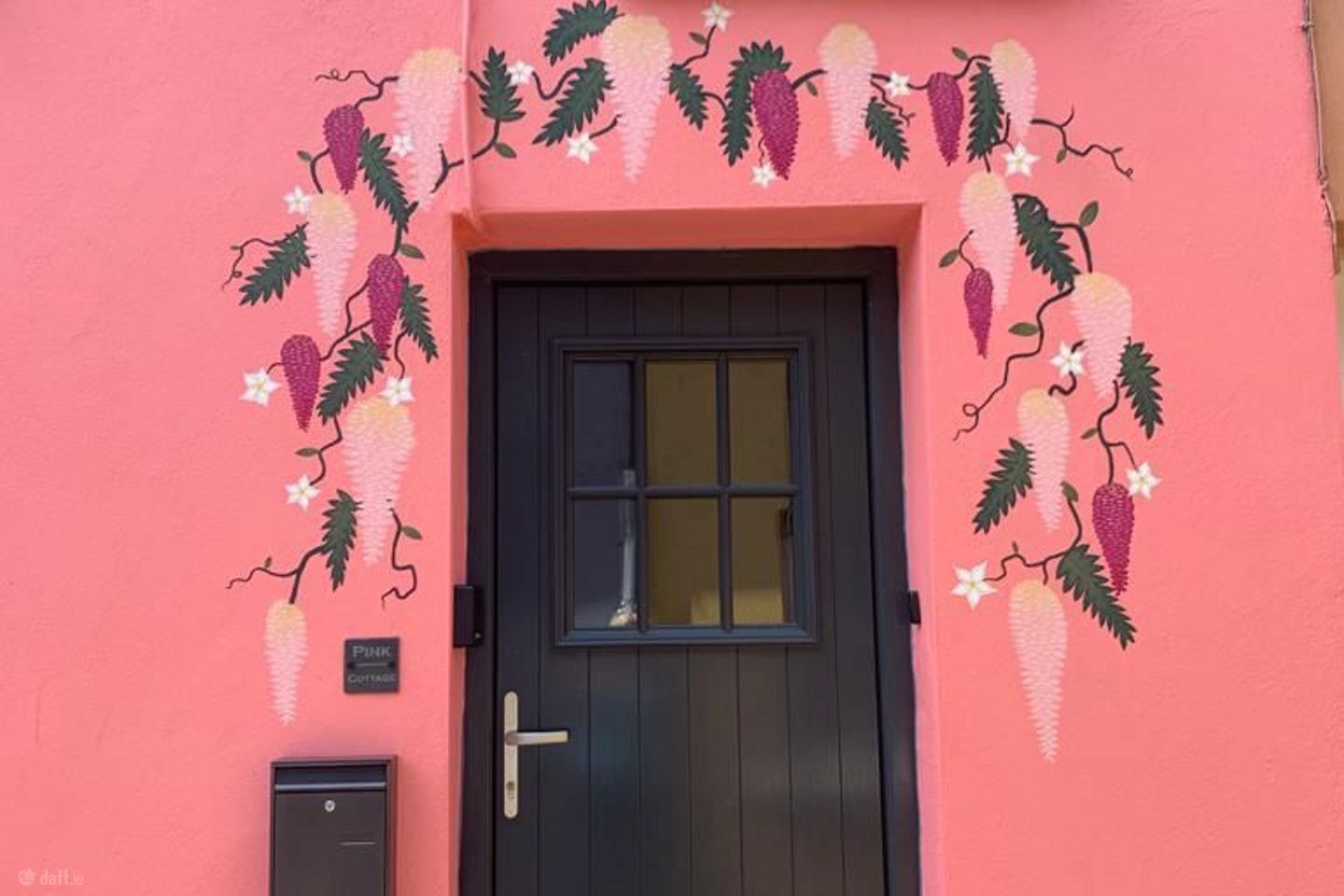 Pink Cottage, Newmans Mall, Kinsale, Co. Cork, P17H680