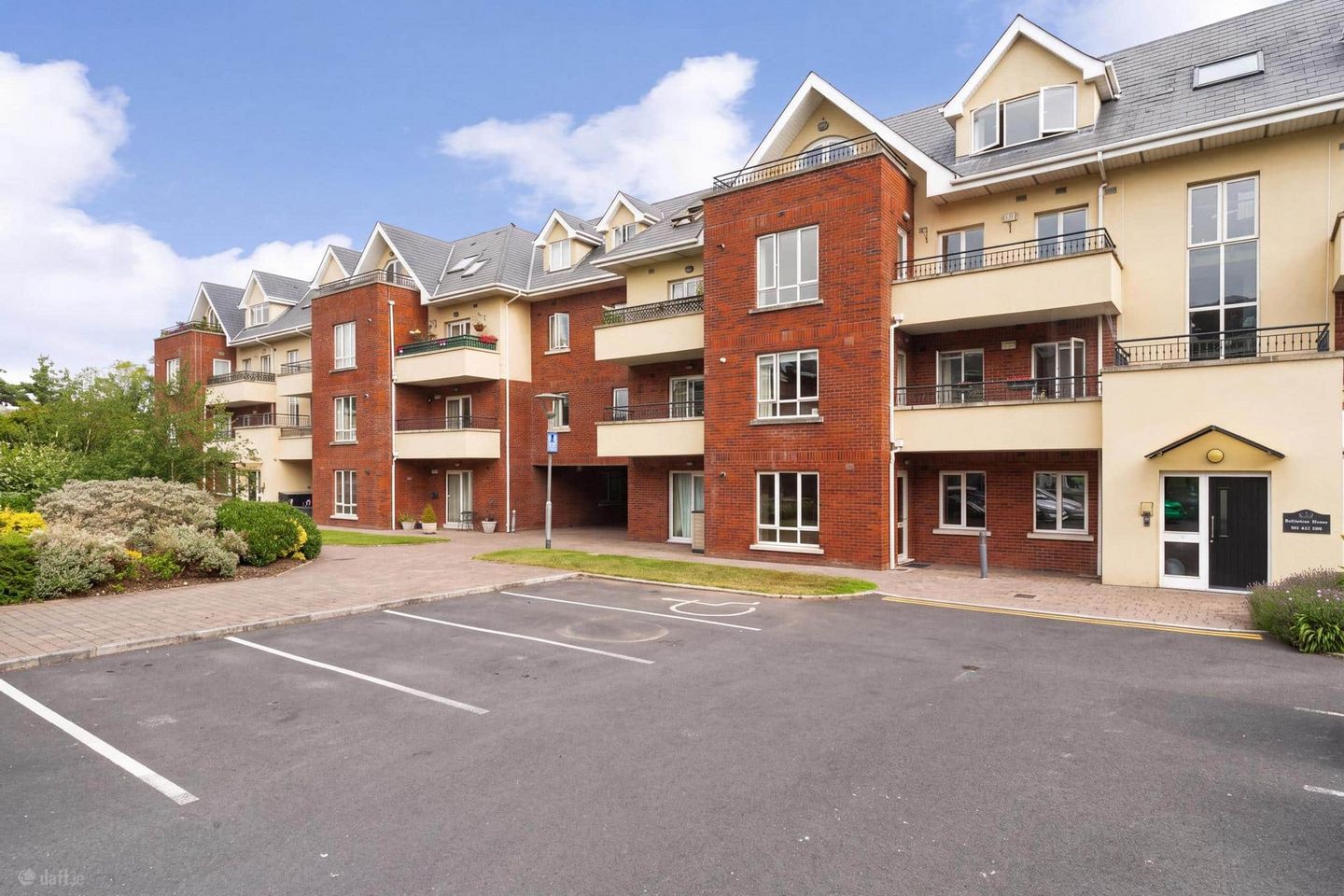 45 Ballintyre Square, Ballinteer, Dublin 16